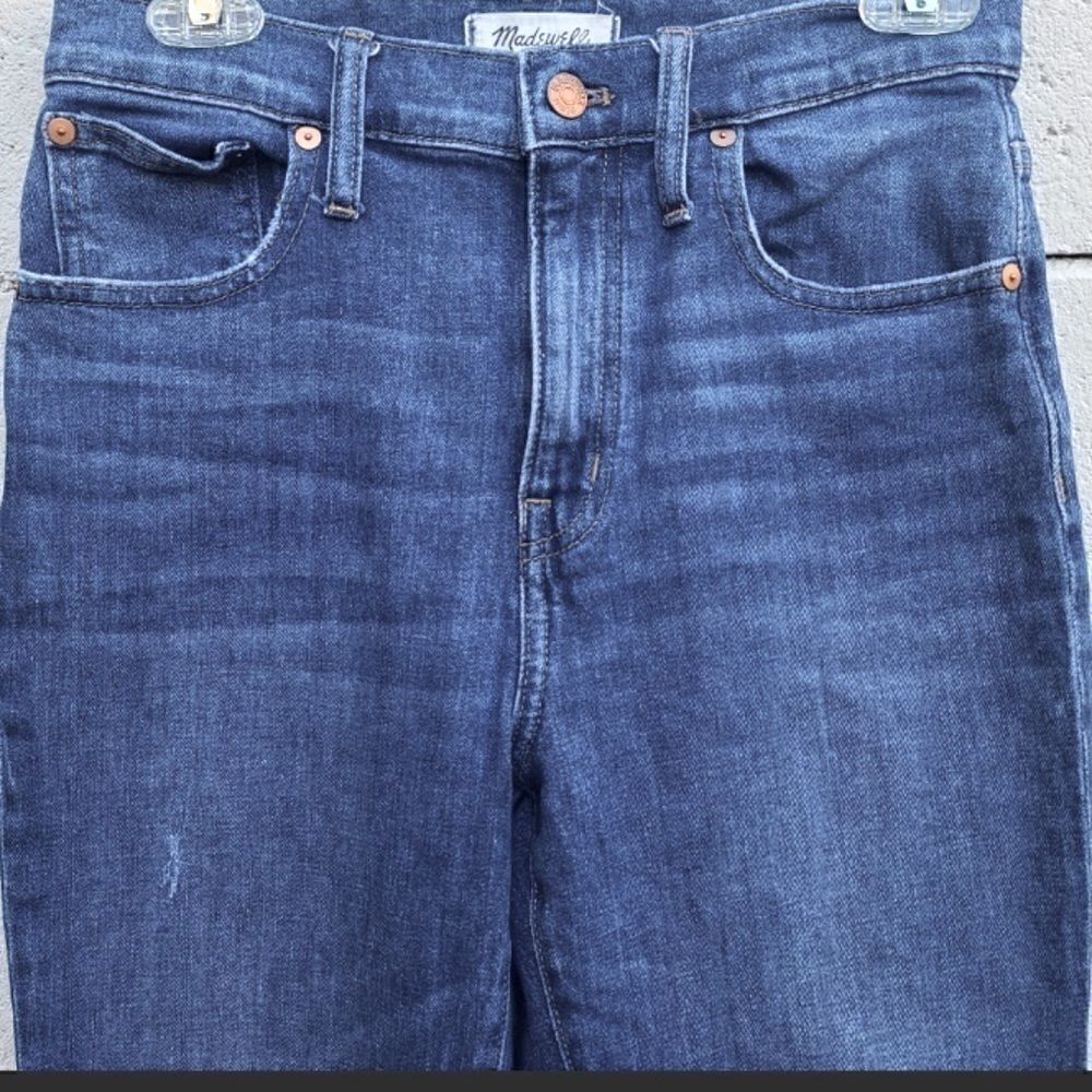 Madewell “The High-Rise Slim Crop Boyjean in
Barksdale Wash”! - Picture 9 of 12